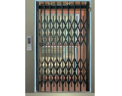 Elevator Collapsible Door Manufacturer in Bareilly
